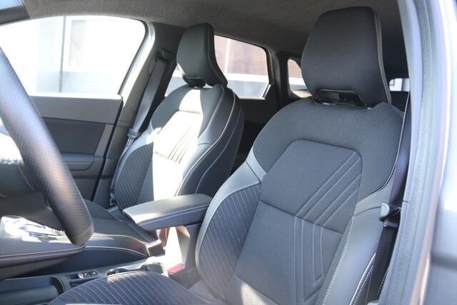 Renault Symbioz 1.6 E-Tech full hybrid 145 iconic, Stoel & Stuurverwarmd, Navi, 360 Camera, Carplay