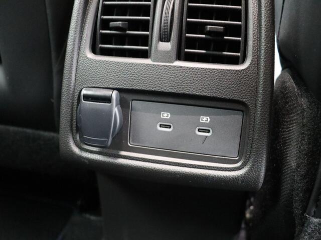 Renault Symbioz 1.6 E-Tech full hybrid 145 esprit Alpine | Adaptieve cruise control | Stuurwiel verwarming | Navigatie | Achteruitrijcamera |