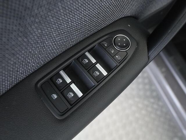 Renault Symbioz 1.8 E-Tech full hybrid 160 techno
