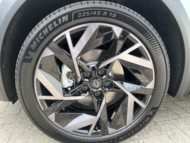 Renault Symbioz 1.8 E-Tech full hybrid 160 esprit Alpine l Demo Zuidoost l Vraag naar beschikbaarheid