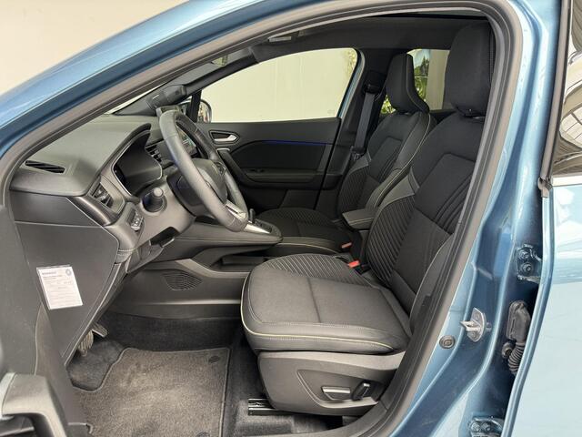 Renault Symbioz 1.8 E-Tech full hybrid 160 iconic | Navigatie | 360° Camera | Panoramadak | Harman / Kardon | Stoelverwarming | All-Season Banden |