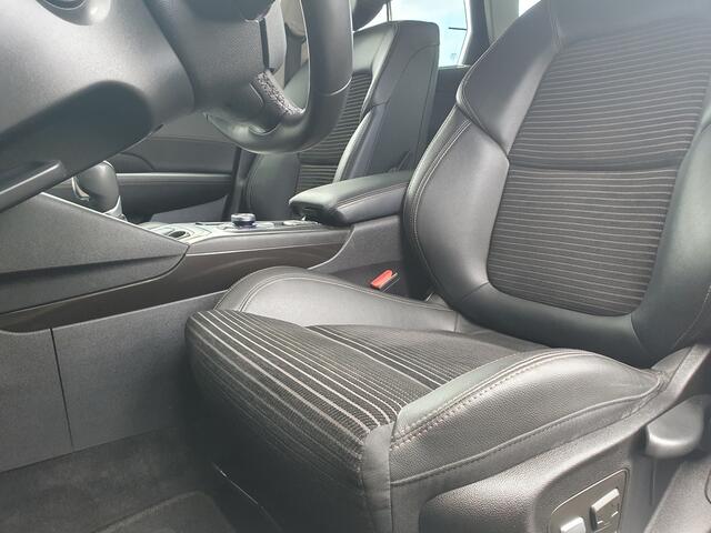 Renault TALISMAN Estate 1.6 TCe 200PK Intens NAVI/CLIMA/TRHAAK/CRUISE/LMV