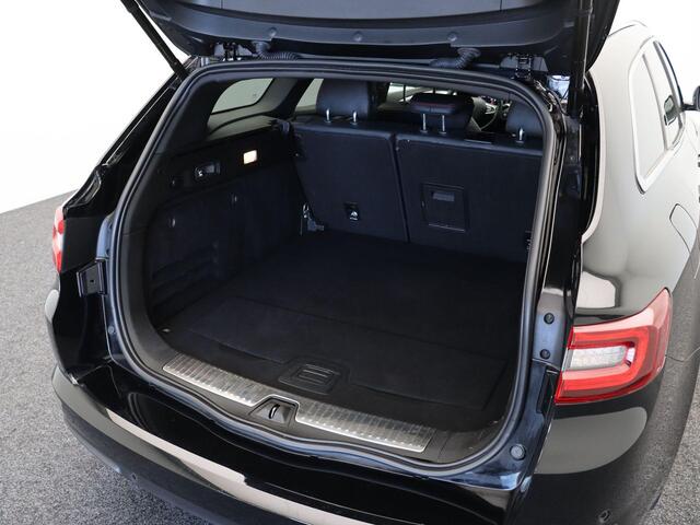 Renault TALISMAN Estate 160pk TCe S-Edition | Bose Audio | Head Up Display | Stoel verwarming & ventilatie | 1800kg geremd |