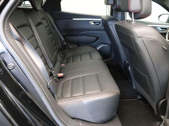 Renault TALISMAN Estate 160pk TCe S-Edition | Bose Audio | Head Up Display | Stoel verwarming & ventilatie | 1800kg geremd |