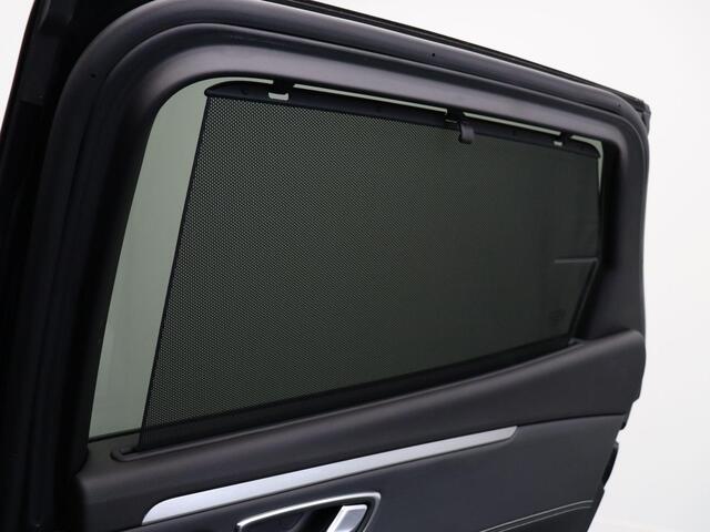 Renault TALISMAN Estate 160pk Business Intens | Stoel- en stuurverwarming | Massagestoelen | 1500kg geremd |