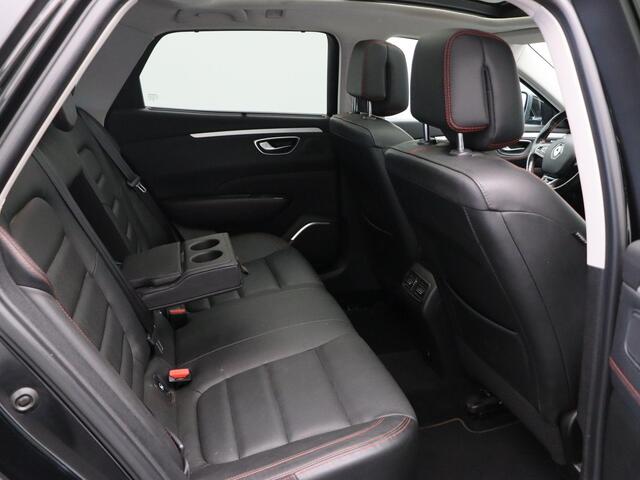 Renault TALISMAN Estate TCe 160pk EDC/Aut.7 S-Edition | Bose Audio | Adaptieve Cruise | Stoel- & Stuurverwarming | Panoramadak | Achteruitrijcamera | Trekhaak