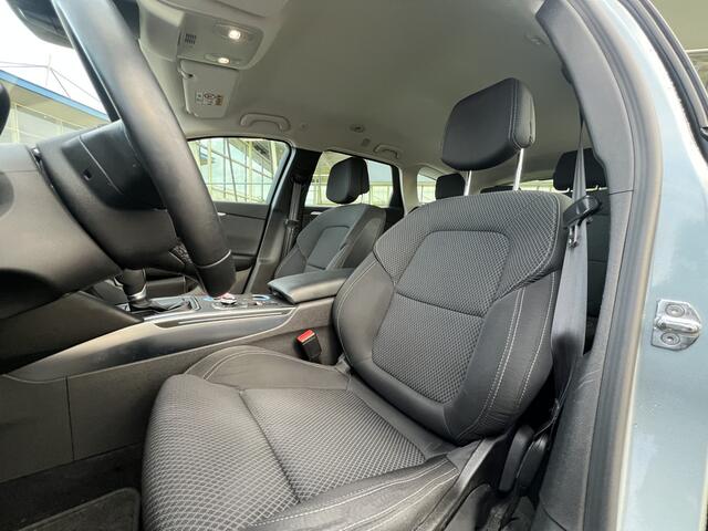 Renault TALISMAN Estate 1.3 TCe 160 PK Business / Dealer onderhouden / Adaptive Cruise / Climate / Camera /