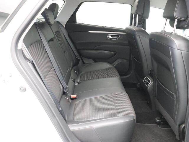 Renault TALISMAN Estate TCe 160pk EDC/Autom. Intens | Stuurwiel verwarming | Stoelverwarming | Apple Carplay | Android Auto |