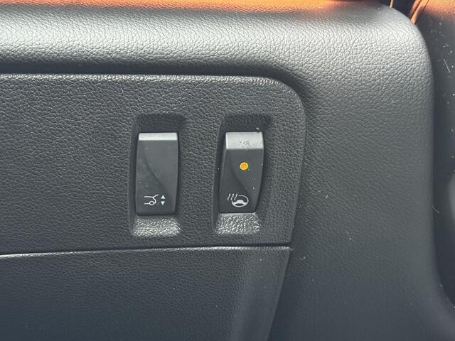 Renault TALISMAN Estate BWJ 2018 | 1.5DCI 111PK Intens AUTOMAAT | LEER | STOEL VERW&VENTILATIE | LED | CLIMA | NAVI | CAMERA | PDC | STUUR VERW |