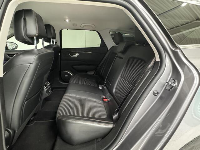 Renault TALISMAN Estate 1.6 TCe Intens | Trekhaak | Achteruitrijcamera | BOSE-Audiosysteem | Elektrische Achterklep |