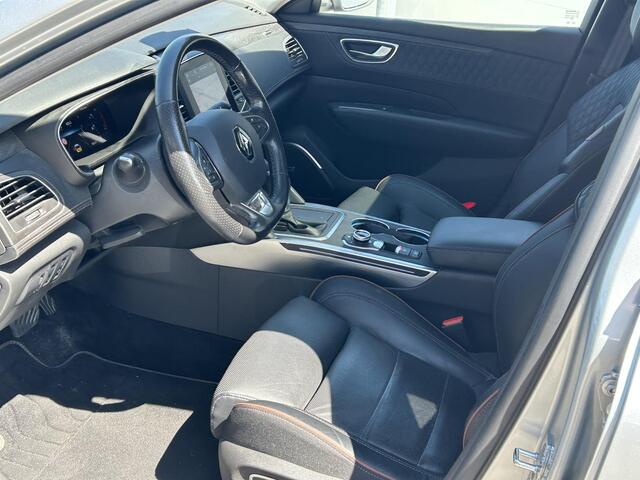 Renault TALISMAN Estate 1.3 TCe Initiale Paris | Navigatie | Camera | Premium Audio | Schuif\Kanteldak | Pack Winter | Stoel Ventilatie |