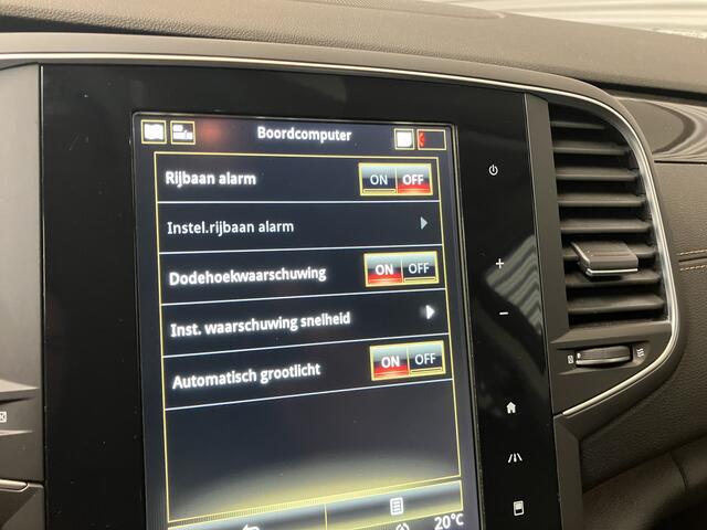 Renault TALISMAN Estate 1.6 TCe INTENS/PDC/CAM/DODE HOEK/EL A KLEP/BOSE/STOEL VERW/ENZ