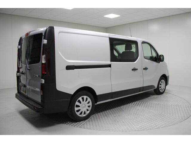 Renault TRAFIC 1.6 dCi T29 L2H1 DC Comfort | Comfort | komt geen BTW bij | Lichte Schade | 5 Persoons | Airco / PDC achter / Navi / Bluetooth