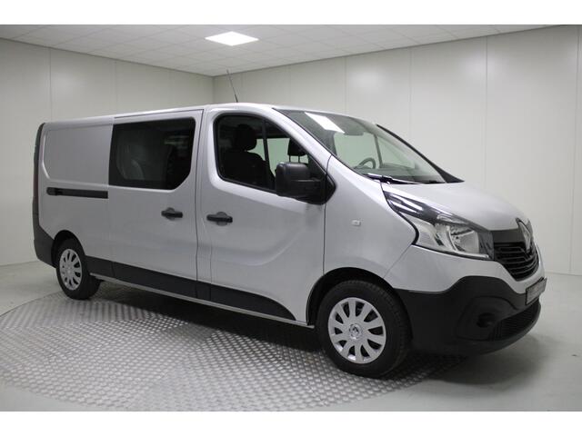 Renault TRAFIC 1.6 dCi T29 L2H1 DC Comfort | Comfort | komt geen BTW bij | Lichte Schade | 5 Persoons | Airco / PDC achter / Navi / Bluetooth