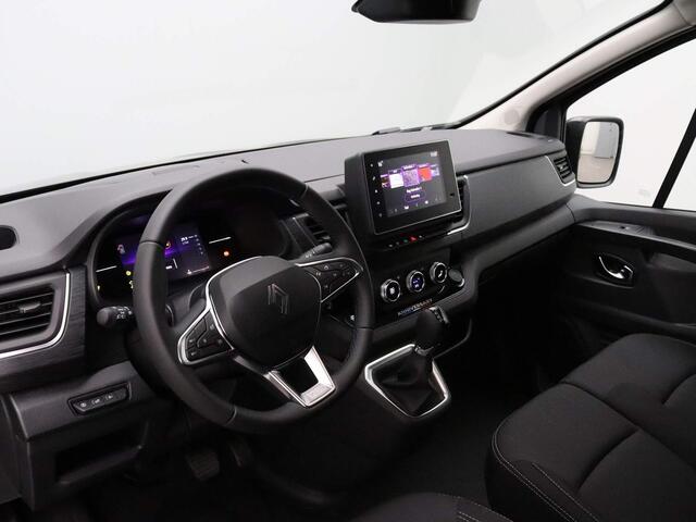 Renault TRAFIC dCi 150pk T30 L2H1 Extra 125th Anniversary EDC/AUTOMAAT NIEUW! Camera | Climate | Navi | Sidebars | Trekhaak | 17" Velgen