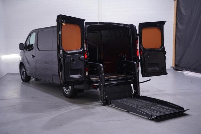 Renault TRAFIC 2.0 DCi 145 pk Automaat L2H1 Navi, Camera Rolstoel lift achter, LED Koplampen, Airco ECC, NL Auto, 2-Zits