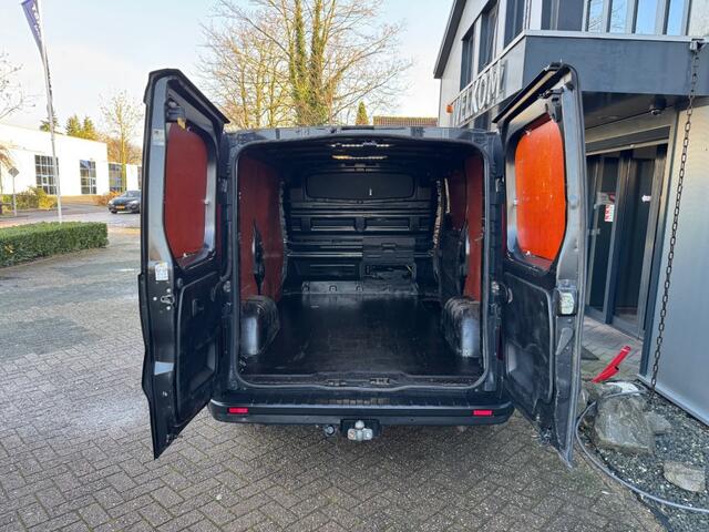 Renault TRAFIC 1.6 dCi 121PK Airco, Navi, PDC, trekhk, bluetooth, PDC