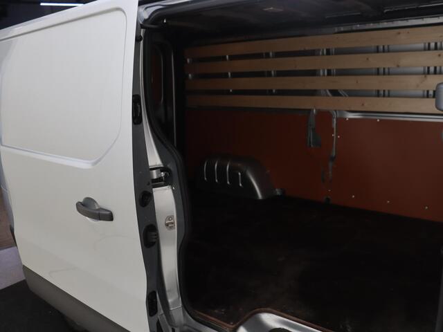 Renault TRAFIC 2.0 dCi 130 T30 L2H1 Work Edition