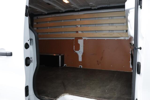 Renault TRAFIC 2.0 dCi 130 T30 L2H1 Work Edition