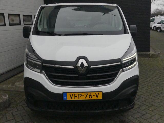 Renault TRAFIC 2.0 DCI 120PK EURO 6 - Airco - Navi - Cruise - ¤ 13.900,- Excl.