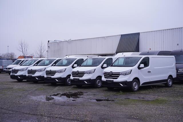 Renault TRAFIC 2.0 DCi 150 pk L2H1 Nog 2 stuks direct leverbaar Airco, Camera, Apple Carplay, Cruise Control, 3-Zits