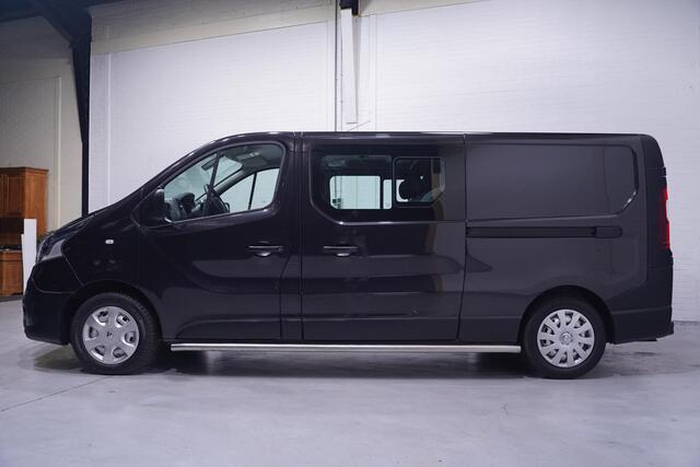 Renault TRAFIC 1.6 dCi 120 pk L2 Dubbel Cabine 2x Schuifdeur Airco, Navi, Trekhaak, Bull en Sidebars, 6-Zits