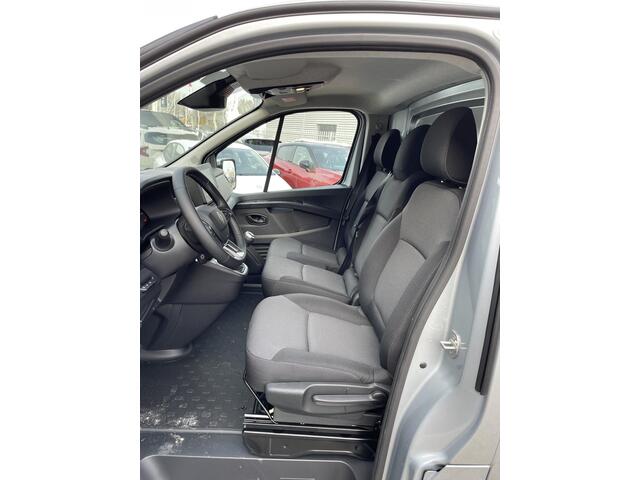 Renault TRAFIC 2.0 Blue dCi 130 T30 L2H1 Advance