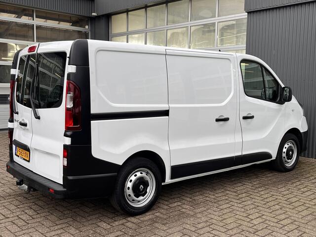 Renault TRAFIC 1.6 dCi T29 L1H1 Airco Cruise control Ladekasten Kastinrichting Trekhaak 2000kg trekgewicht Bluetooth telefoon voorbereiding Navigatiesysteem Schuifdeur 2-Persoons 1e eigenaar Euro 6