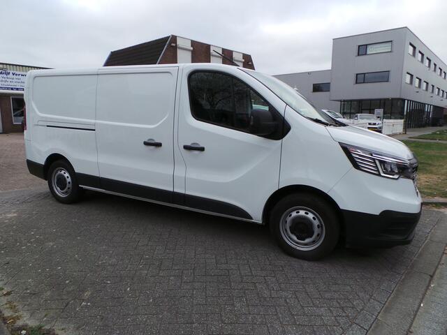 Renault TRAFIC 2.0 dCi 130 T30 L2H1 Work Edition Airco,Cruise,Apple carplay,Pdc,Trekhaak 3 persoons
