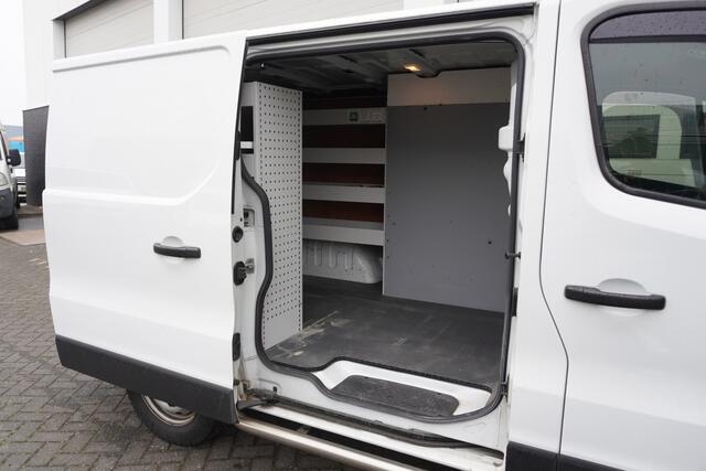 Renault TRAFIC 1.6 dCi 2x schuifdeur EURO 6 - Airco - Cruise - Navi - ¤ 12.499 - Excl.