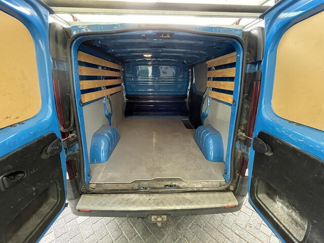 Renault TRAFIC 1.6 dCi 95 T27 L1H1 Comfort | Airco | Cruise Control | Trekhaak | Imperiaal | Bedrijfswageninrichting
