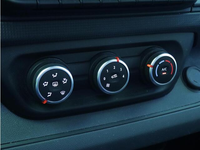 Renault TRAFIC 2.0 Blue dCi 130 T30 L2H1 Start Airco