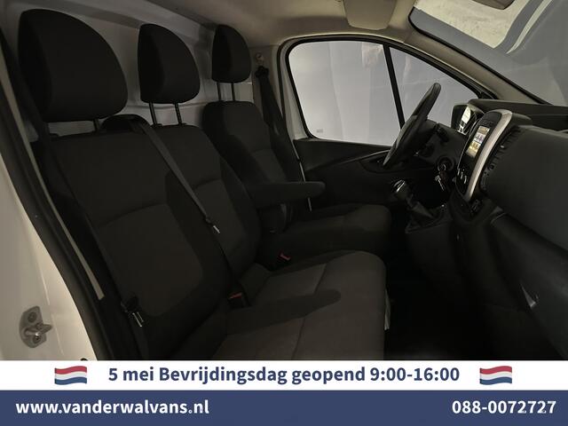 Renault TRAFIC 2.0 dCi 120pk L2H1 inrichting Euro6 Airco | Navigatie | LED | Camera | Cruisecontrol | Trekhaak Parkeersensoren, Bijrijdersbank