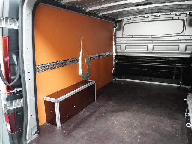 Renault TRAFIC 1.6dCi L1H1 T27 3-Persoons Elektrische Ramen en Spiegels Bluetooth Radio/Usb Betonplex vloer Schuifdeur Wandbetimmering Générique 1e Eigenaar Euro 6