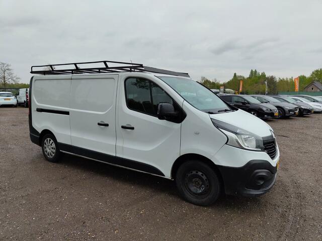 Renault TRAFIC D96pk L2H1 3-Persoons Trekhaak Cruise Control Comfort Energy Pdc 1.6dCi T29 Imperiaal Betonplexvloer Wandbetimmering Schuifdeur 2.000kg Trekgewicht Euro 6
