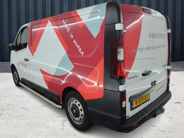 Renault TRAFIC 1.6 dCi T27 L1H1 Comfort (96 PK) 1e-Eig. & Dealer-Onderh. BOVAG-Garantie. NL-Auto. Trekhaak, Cruisecontrol, Navigatie, Parkeersensoren, Bluetooth, Airco