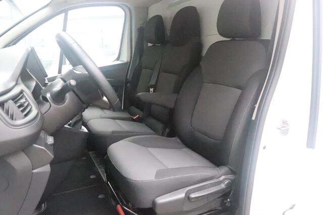 Renault TRAFIC 2.0 Blue dCi 130 T30 L2H1 Start Work Edition | Camera | Airco | Trekhaak | Navigatie | Laadruimte betimmering |