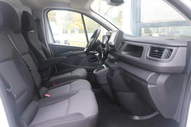Renault TRAFIC 2.0 Blue dCi 130 T30 L2H1 Start Work Edition | Camera | Airco | Trekhaak | Navigatie | Laadruimte betimmering |