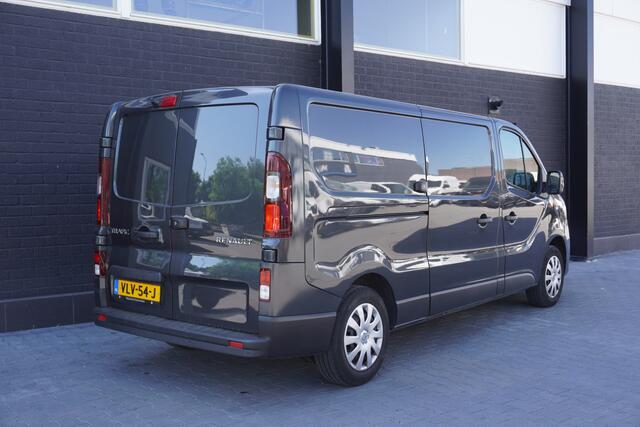 Renault TRAFIC 2.0 dCi 120PK L2 EURO 6 - Airco - Navi - Cruise - ¤ 13.499,- Excl.