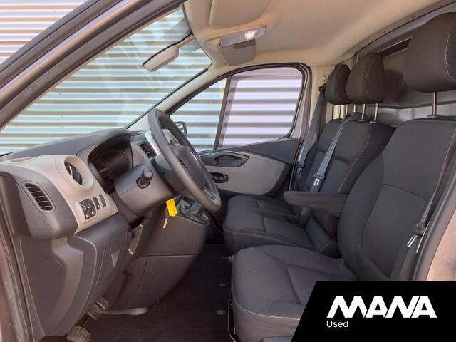 Renault TRAFIC 1.6 dCi T29 L2H1 Comfort 19"LMV Airco Camera Sensoren Cruise Bluetooth NAVI GlassLook Trekhaak ZEER NETJES