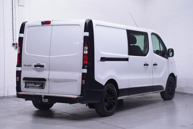 Renault TRAFIC 1.6 dCi 125 pk Dubbel Cabine 5-Zits Navi, Camera Trekhaak, 17" LMV, NAP, Cruise Control