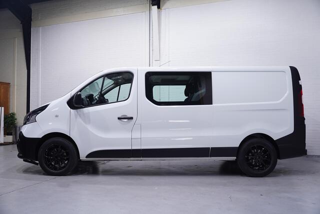 Renault TRAFIC 1.6 dCi 125 pk Dubbel Cabine 5-Zits Navi, Camera Trekhaak, 17" LMV, NAP, Cruise Control