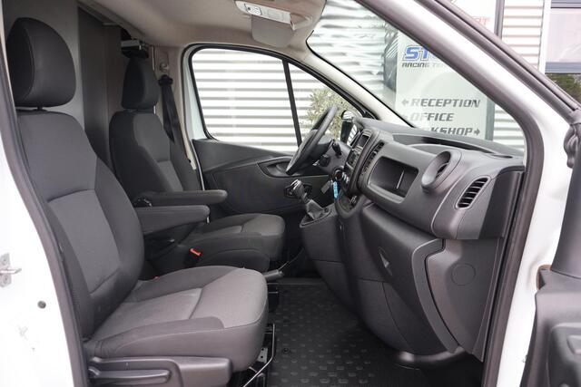 Renault TRAFIC 2.0 dCi 120 T29 L1H1 Comfort 3 Zits | Trekhaak | Led | DAB | Sensoren | Airco | Cruise | BTW | NAP | Volledig Dealer Onderh.