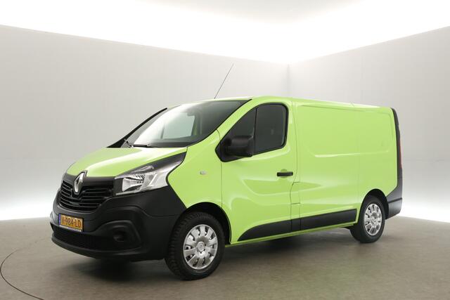 Renault TRAFIC 1.6 dCi T29 L1H1 Airco Cruise Trekhaak Navi 3 Persoons Parkeersensoren Elektrpakket
