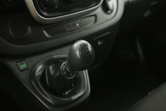 Renault TRAFIC 1.6 dCi T29 L1H1 Airco Cruise Trekhaak Navi 3 Persoons Parkeersensoren Elektrpakket