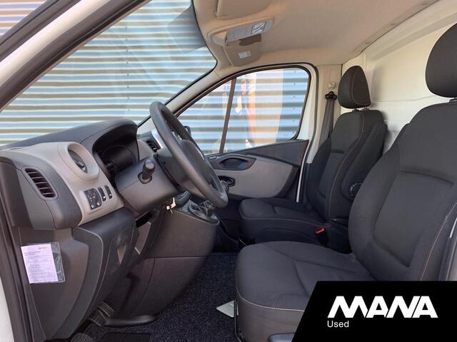 Renault TRAFIC 1.6 dCi T29 L1H1 Comfort Airco NAVI JBL Bluetooth CruiseControl Trekhaak Sensoren Bijrijdersbank 12V