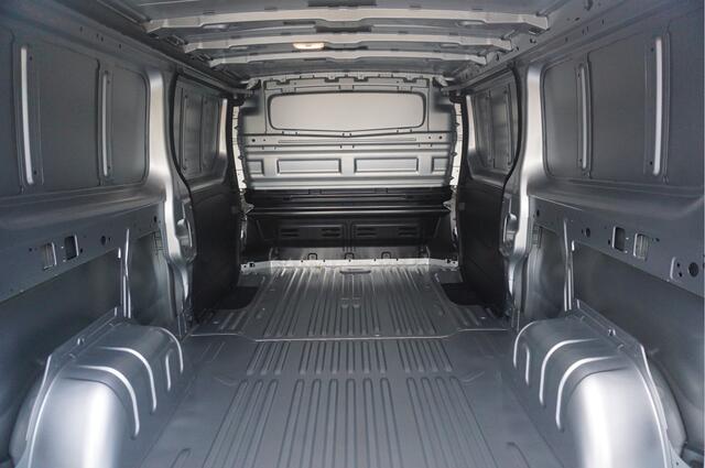 Renault TRAFIC 170PK L2H1 LUXE EDC AUT BPM VRIJ!! Navi, Camera, LM Velg, LED!! NR. B01*