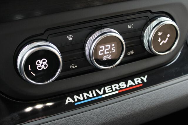Renault TRAFIC 2.0 Blue dC1 150 EDC T30 L2H1 Extra ANNIVERSARY PAKKET | BPM VRIJ | VOORRAAD VOORDEEL | DIRECT RIJDEN |