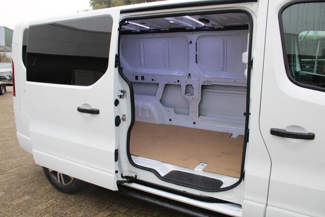 Renault TRAFIC 2.0 Blue dC1 150 EDC T30 L2H1 Extra ANNIVERSARY PAKKET | BPM VRIJ | VOORRAAD VOORDEEL | DIRECT RIJDEN |