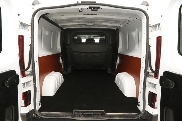 Renault TRAFIC 1.6 dCi T29 L2H1 | 146PK | Dubbele Cabine | 6 Persoons | 2xSchuifdeur Airco Camera Cruise Trekhaak 19"LMV Navi PDC 3 Persoons Sidebars